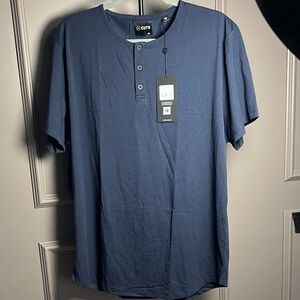 Men’s Navy Henley Short Sleeve Shirt